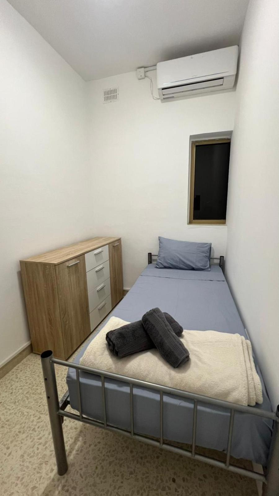Private Room San Gwann Exterior photo